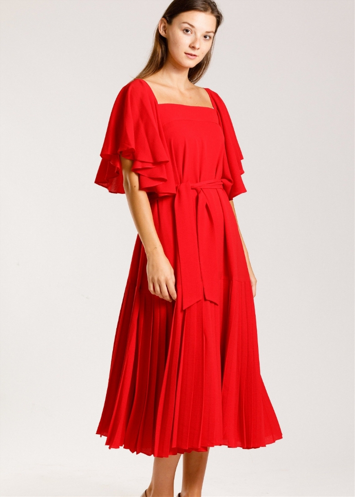 Qomash Gulf s Luxury Brands Short Flowy Pleated Dress