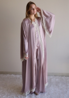 Picture of Pink Silk Nightgown